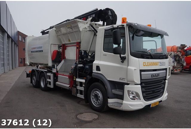 DAF FAN CF 330 Welvaarts weegsysteem 21 ton/meter laadkraan - Garbage truck: picture 4 DAF FAN CF 330 Welvaarts weegsysteem 21 ton/meter laadkraan - Garbage truck: picture 4