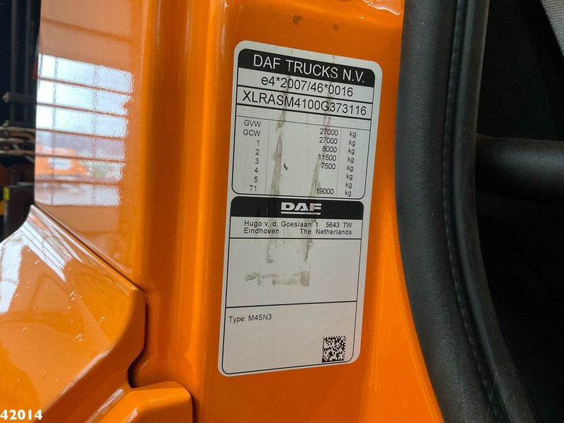 Garbage truck DAF FAN CF 340 Hiab 23 ton/meter laadkraan Welvaarts weighing system: picture 12