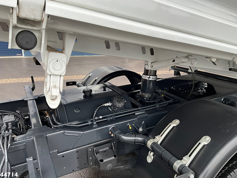 Leasing of Iveco Daily 72C18 HMF laadkraan 3,4 Tonmeter laadkraan + Meiller 3-zijdige kipper New & Unused!! Iveco Daily 72C18 HMF laadkraan 3,4 Tonmeter laadkraan + Meiller 3-zijdige kipper New & Unused!!: picture 13