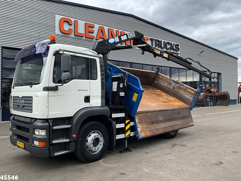 MAN TGA 18.310 Full Steel HMF 10 Tonmeter laadkraan - Tipper, Crane truck: picture 2 MAN TGA 18.310 Full Steel HMF 10 Tonmeter laadkraan - Tipper, Crane truck: picture 2