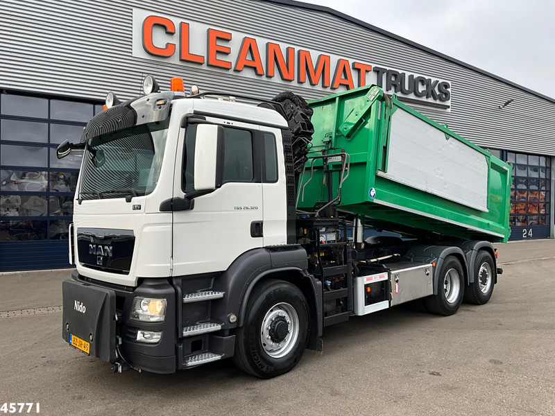 MAN TGS 26.320 6x4H Hiab 14 Tonmeter laadkraan Just 165.674 km! - Tipper, Crane truck: picture 2 MAN TGS 26.320 6x4H Hiab 14 Tonmeter laadkraan Just 165.674 km! - Tipper, Crane truck: picture 2