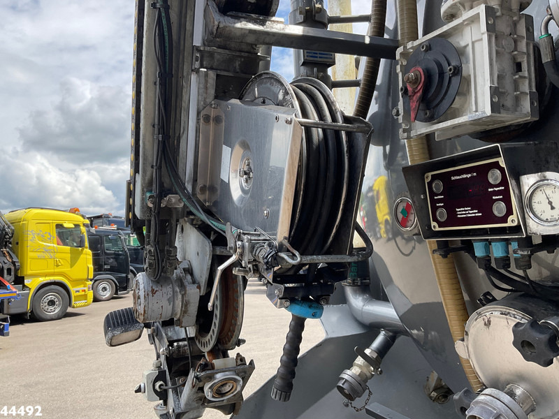 Vacuum truck MAN TGS 28.440 FFG Flensburger 12,5m³ Saug/Spul combi Waterrecycling: picture 17