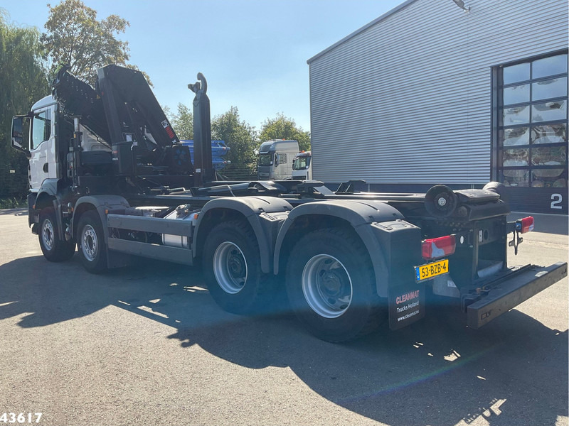 MAN TGS 32.470 8x4 Euro 6 Hiab 22 Tonmeter laadkraan Just 68.765 Km! - Hook lift truck: picture 2 MAN TGS 32.470 8x4 Euro 6 Hiab 22 Tonmeter laadkraan Just 68.765 Km! - Hook lift truck: picture 2