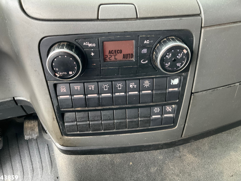 Tipper, Crane truck MAN TGS 35.400 8x4 Euro 6 Palfinger 17 Tonmeter Z-kraan: picture 16 Tipper, Crane truck MAN TGS 35.400 8x4 Euro 6 Palfinger 17 Tonmeter Z-kraan: picture 16