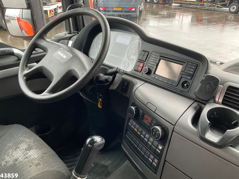 Tipper, Crane truck MAN TGS 35.400 8x4 Euro 6 Palfinger 17 Tonmeter Z-kraan: picture 15 Tipper, Crane truck MAN TGS 35.400 8x4 Euro 6 Palfinger 17 Tonmeter Z-kraan: picture 15