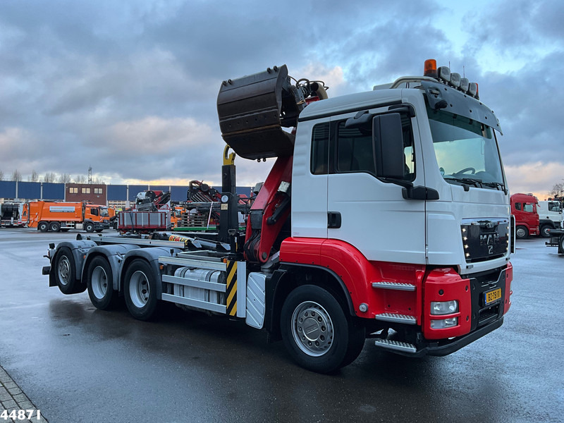 MAN TGS 35.440 8x4 HMF 16 Tonmeter Z-kraan - Hook lift truck: picture 5 MAN TGS 35.440 8x4 HMF 16 Tonmeter Z-kraan - Hook lift truck: picture 5