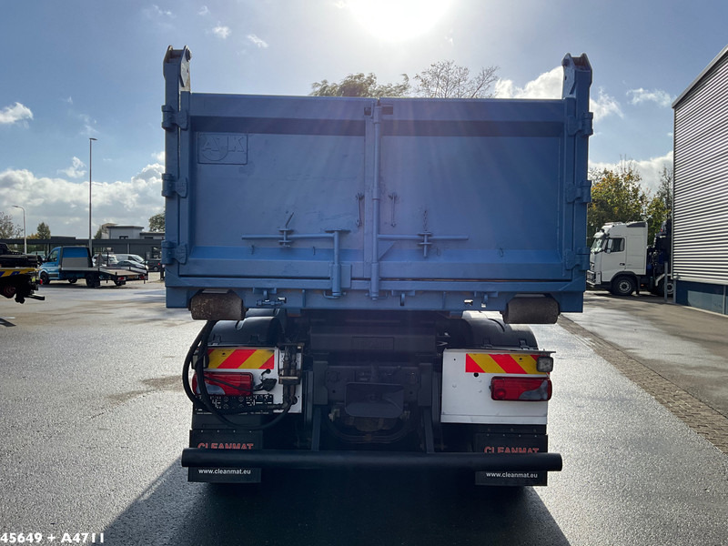 MAN TGS 35.440 8x4 HMF 17 Tonmeter laadkraan - Hook lift truck: picture 4 MAN TGS 35.440 8x4 HMF 17 Tonmeter laadkraan - Hook lift truck: picture 4