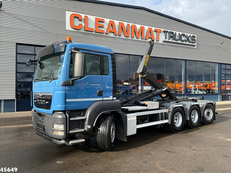 MAN TGS 35.440 8x4 Hyvalift 26 Ton haakarmsysteem - Hook lift truck: picture 1 MAN TGS 35.440 8x4 Hyvalift 26 Ton haakarmsysteem - Hook lift truck: picture 1