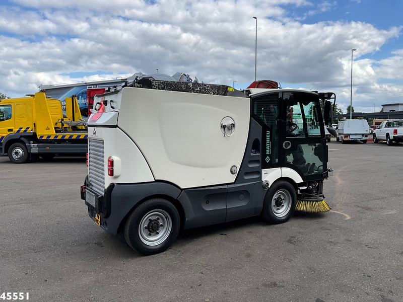 Road sweeper Mathieu MC 210 Azura Flex Euro 6: picture 7