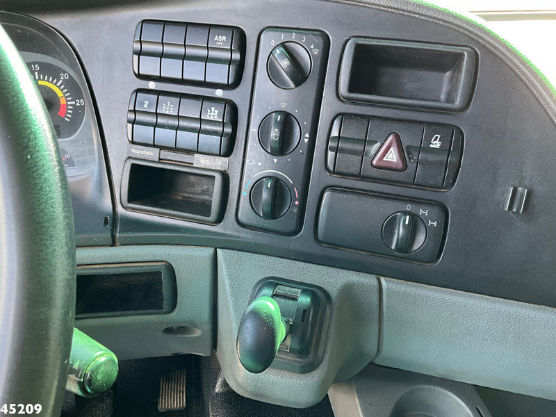 Vacuum truck Mercedes-Benz Actros 3336 6x4 RSP Saugbagger 7m³: picture 16 Vacuum truck Mercedes-Benz Actros 3336 6x4 RSP Saugbagger 7m³: picture 16