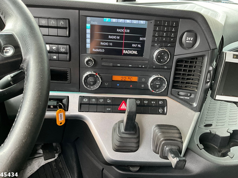 Crane truck Mercedes-Benz Arocs 3251 8x4 Euro 6 Retarder HMF 85 Tonmeter laadkraan Fly-Jib: picture 15