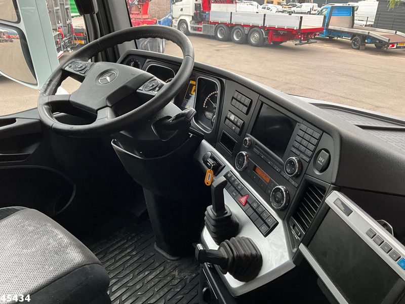 Crane truck Mercedes-Benz Arocs 3251 8x4 Euro 6 Retarder HMF 85 Tonmeter laadkraan Fly-Jib: picture 13