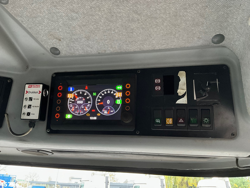 Leasing of Ravo 580 with 3-rd brush Ravo 580 with 3-rd brush: picture 15 Leasing of Ravo 580 with 3-rd brush Ravo 580 with 3-rd brush: picture 15