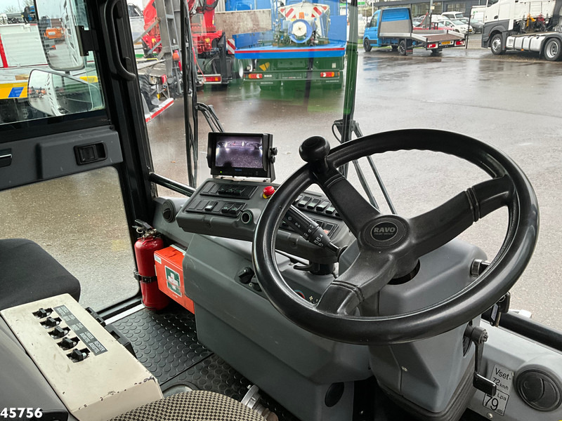 Leasing of Ravo 580 with 3-rd brush Ravo 580 with 3-rd brush: picture 9 Leasing of Ravo 580 with 3-rd brush Ravo 580 with 3-rd brush: picture 9