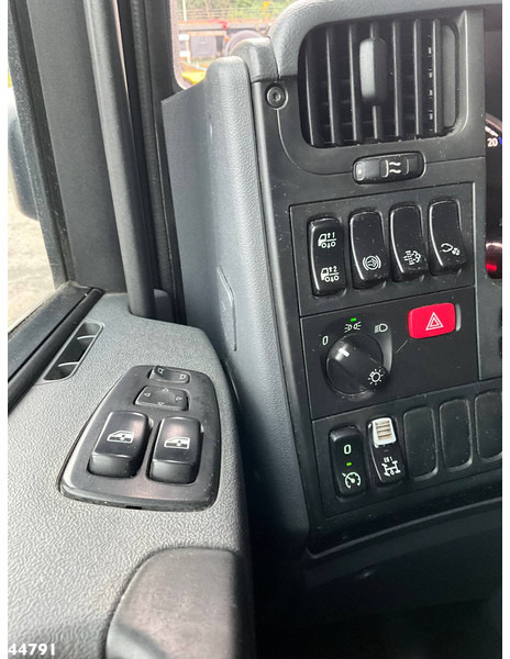 Leasing of Scania G 450 8x2 Euro 6 Hiab 32 Tonmeter laadkraan Just 114.221 km! Scania G 450 8x2 Euro 6 Hiab 32 Tonmeter laadkraan Just 114.221 km!: picture 19