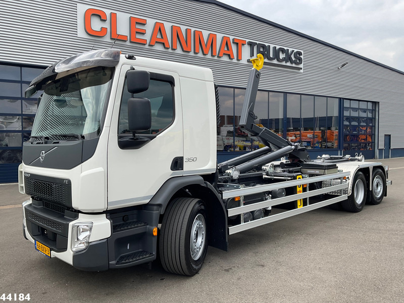 Volvo FE 350 6x2 Hyvalift 20 Ton haakarmsysteem NEW & UNUSED! - Hook lift truck: picture 1 Volvo FE 350 6x2 Hyvalift 20 Ton haakarmsysteem NEW & UNUSED! - Hook lift truck: picture 1