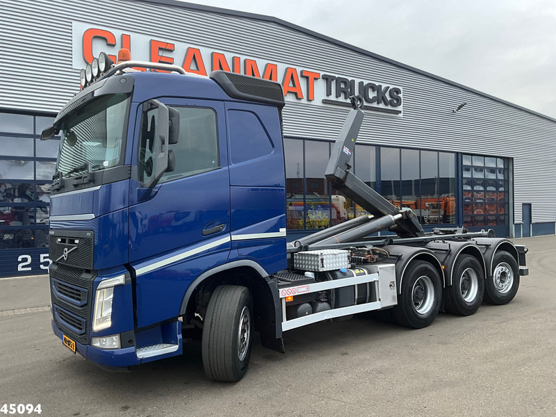 Volvo FH 500 8x4 Euro 6 VDL 30 Ton haakarmsysteem - Hook lift truck: picture 1 Volvo FH 500 8x4 Euro 6 VDL 30 Ton haakarmsysteem - Hook lift truck: picture 1