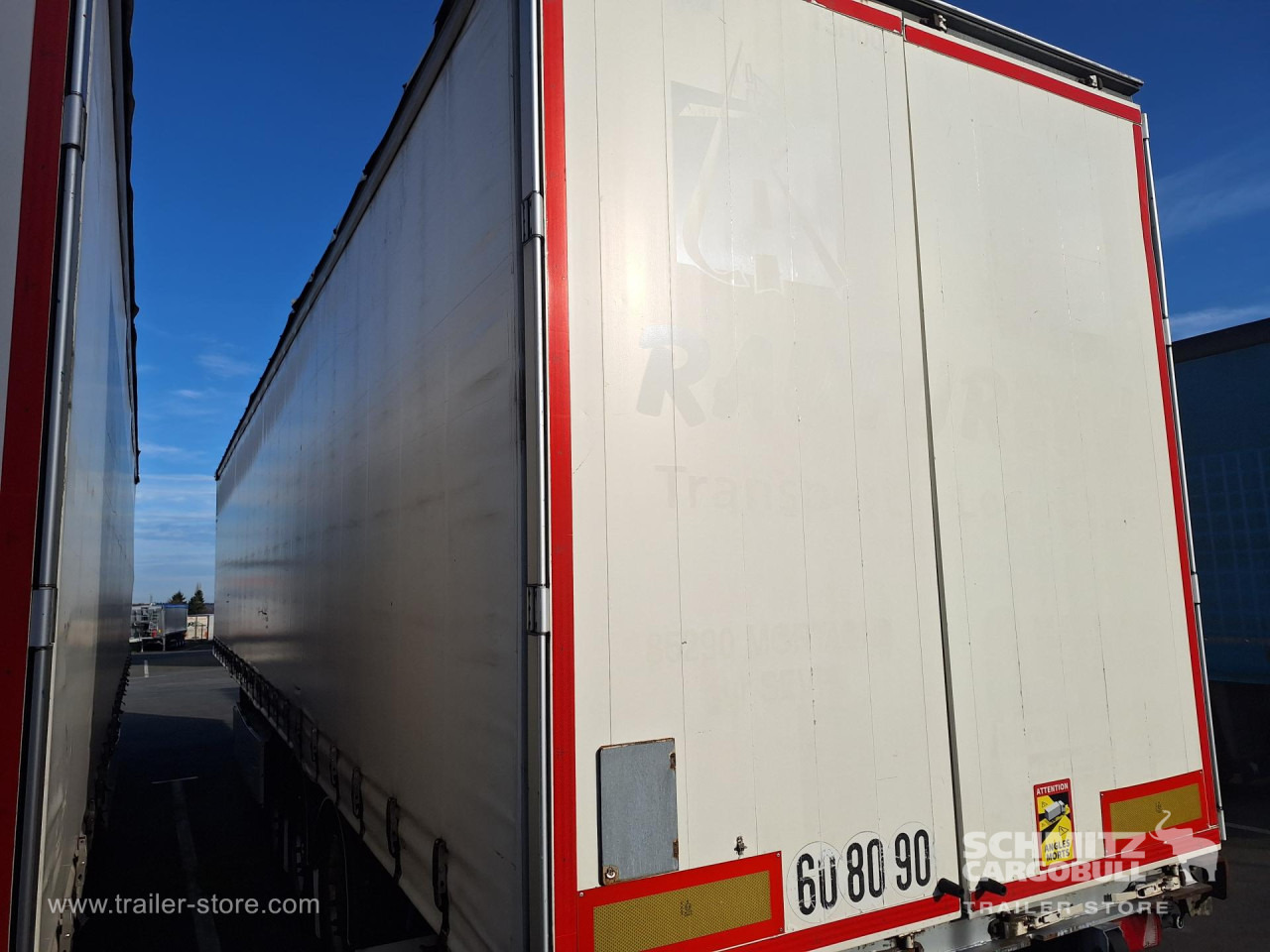 FRUEHAUF Curtainsider Standard Taillift - Curtainsider semi-trailer: picture 5 FRUEHAUF Curtainsider Standard Taillift - Curtainsider semi-trailer: picture 5