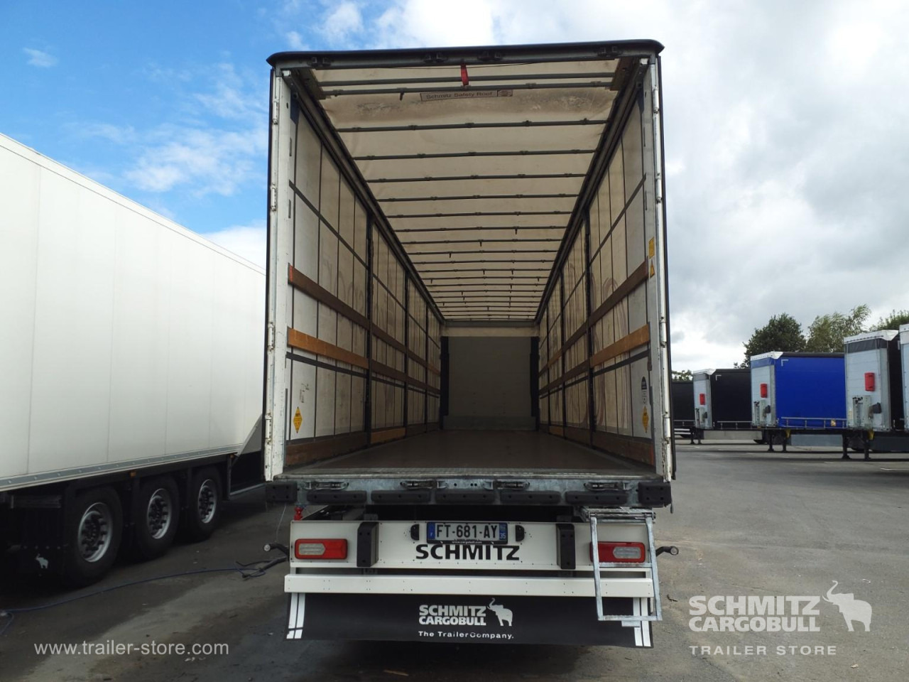 SCHMITZ Rideaux Coulissant Standard - Curtainsider semi-trailer: picture 4 SCHMITZ Rideaux Coulissant Standard - Curtainsider semi-trailer: picture 4