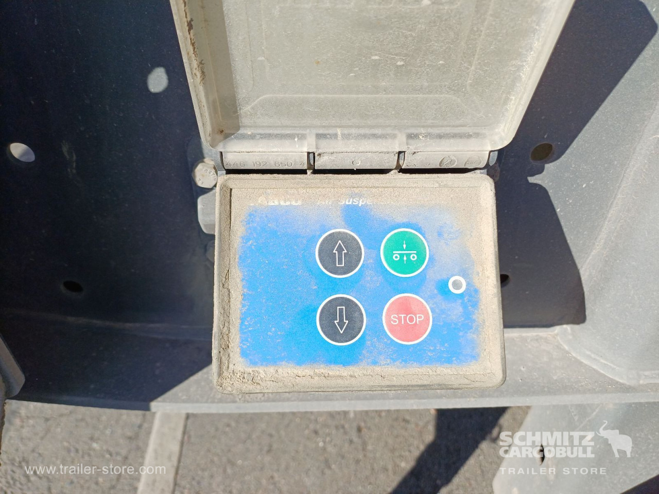 LANGENDORF Auflieger Kipper Stahlrundmulde 24m³ - Tipper semi-trailer: picture 4 LANGENDORF Auflieger Kipper Stahlrundmulde 24m³ - Tipper semi-trailer: picture 4