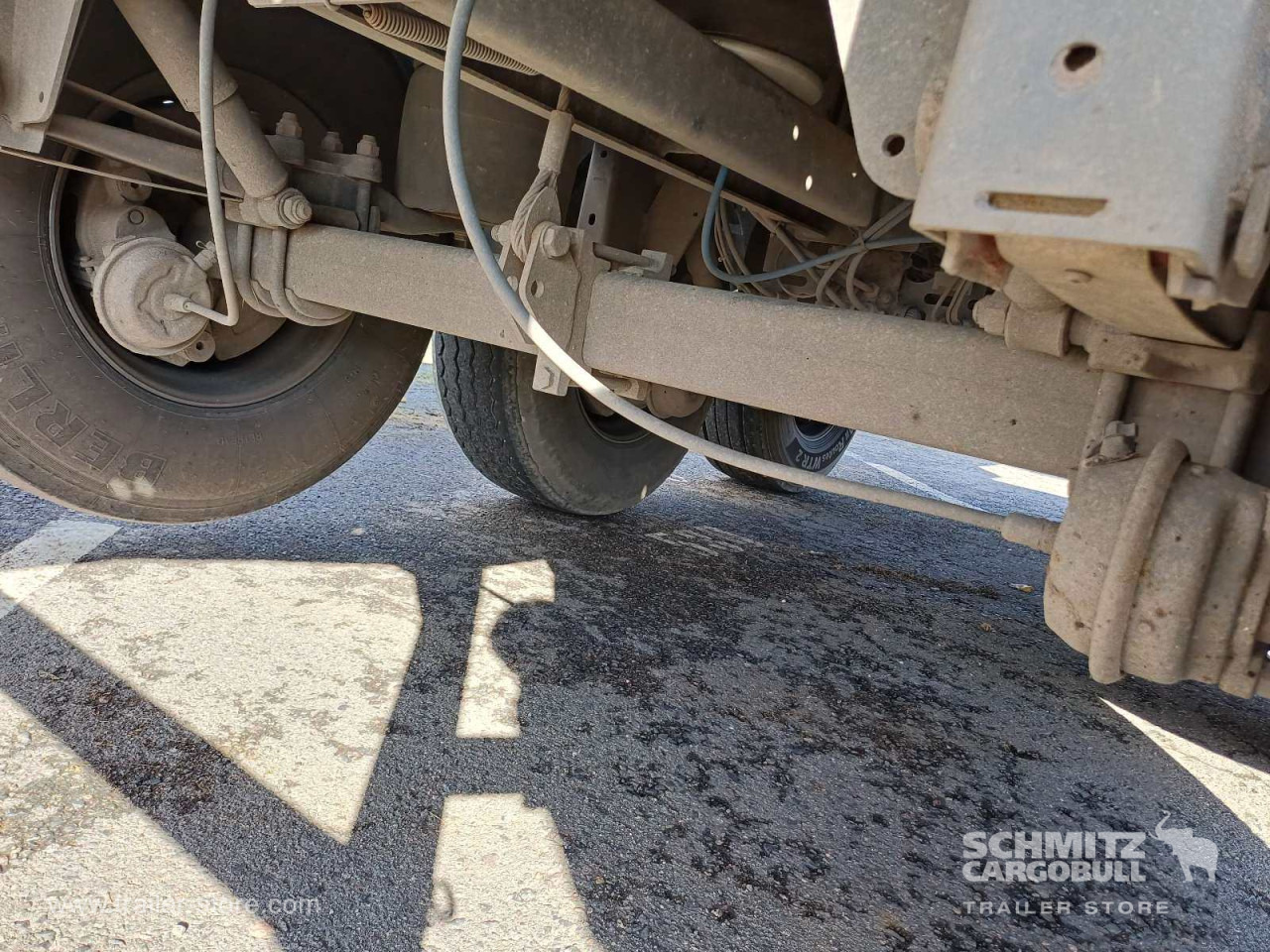 LANGENDORF Auflieger Kipper Stahlrundmulde 24m³ - Tipper semi-trailer: picture 2 LANGENDORF Auflieger Kipper Stahlrundmulde 24m³ - Tipper semi-trailer: picture 2