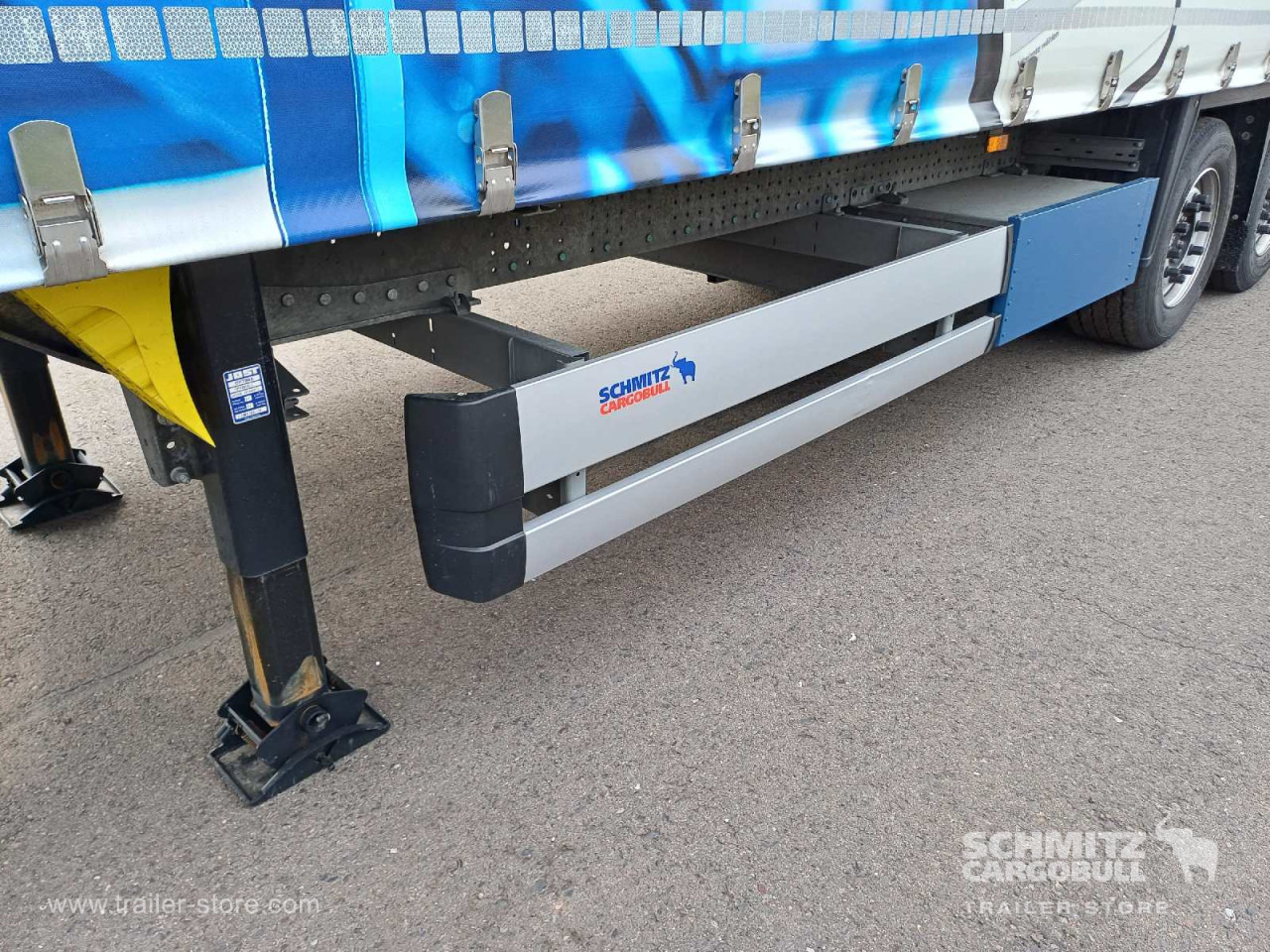 SCHMITZ Auflieger Curtainsider Standard - Curtainsider semi-trailer: picture 4 SCHMITZ Auflieger Curtainsider Standard - Curtainsider semi-trailer: picture 4
