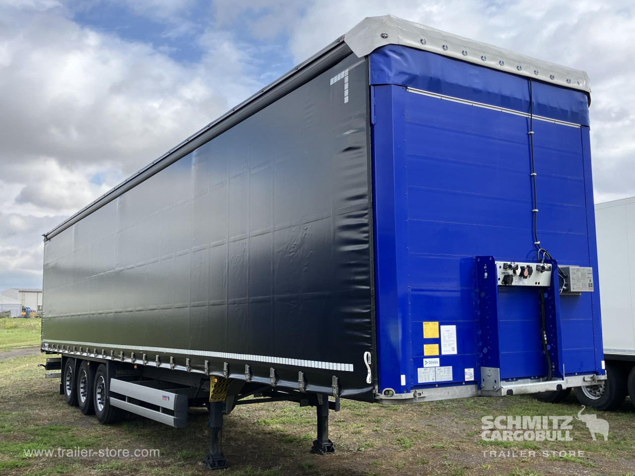 SCHMITZ Auflieger Curtainsider Standard - Curtainsider semi-trailer: picture 1 SCHMITZ Auflieger Curtainsider Standard - Curtainsider semi-trailer: picture 1