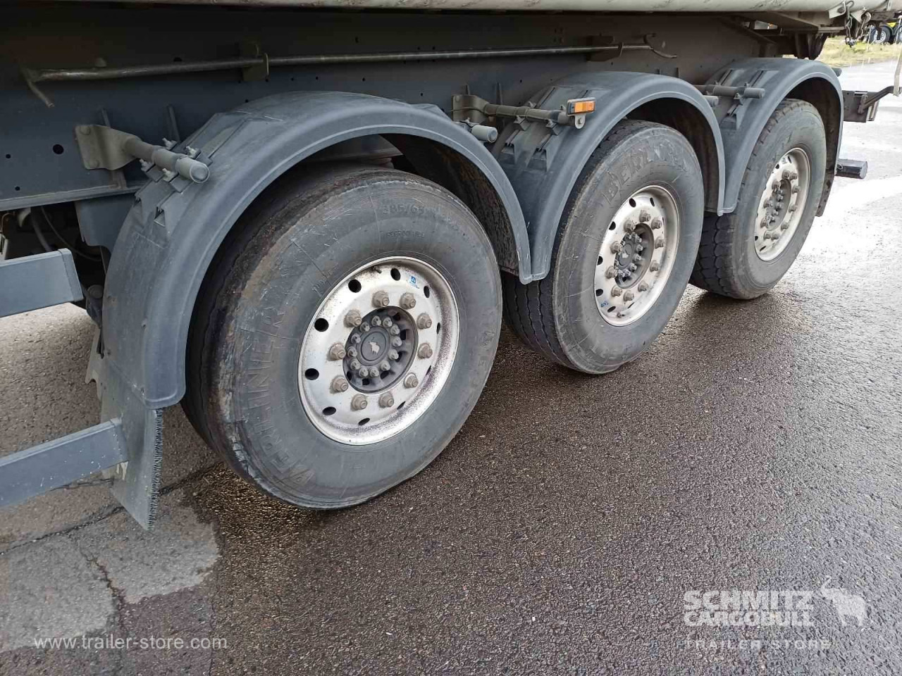 SCHMITZ Auflieger Kipper Alukastenmulde 44m³ - Tipper semi-trailer: picture 2 SCHMITZ Auflieger Kipper Alukastenmulde 44m³ - Tipper semi-trailer: picture 2