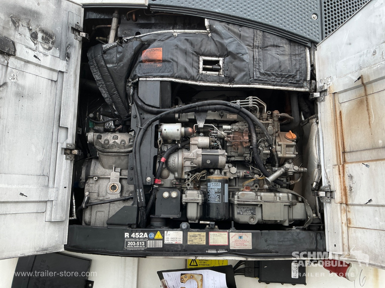 KRONE Reefer Standard Taillift - Isothermal semi-trailer: picture 2 KRONE Reefer Standard Taillift - Isothermal semi-trailer: picture 2