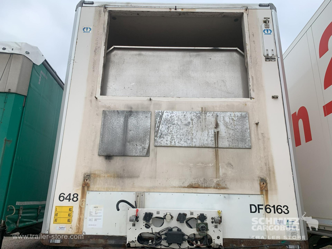KRONE Reefer Standard Taillift - Isothermal semi-trailer: picture 1 KRONE Reefer Standard Taillift - Isothermal semi-trailer: picture 1