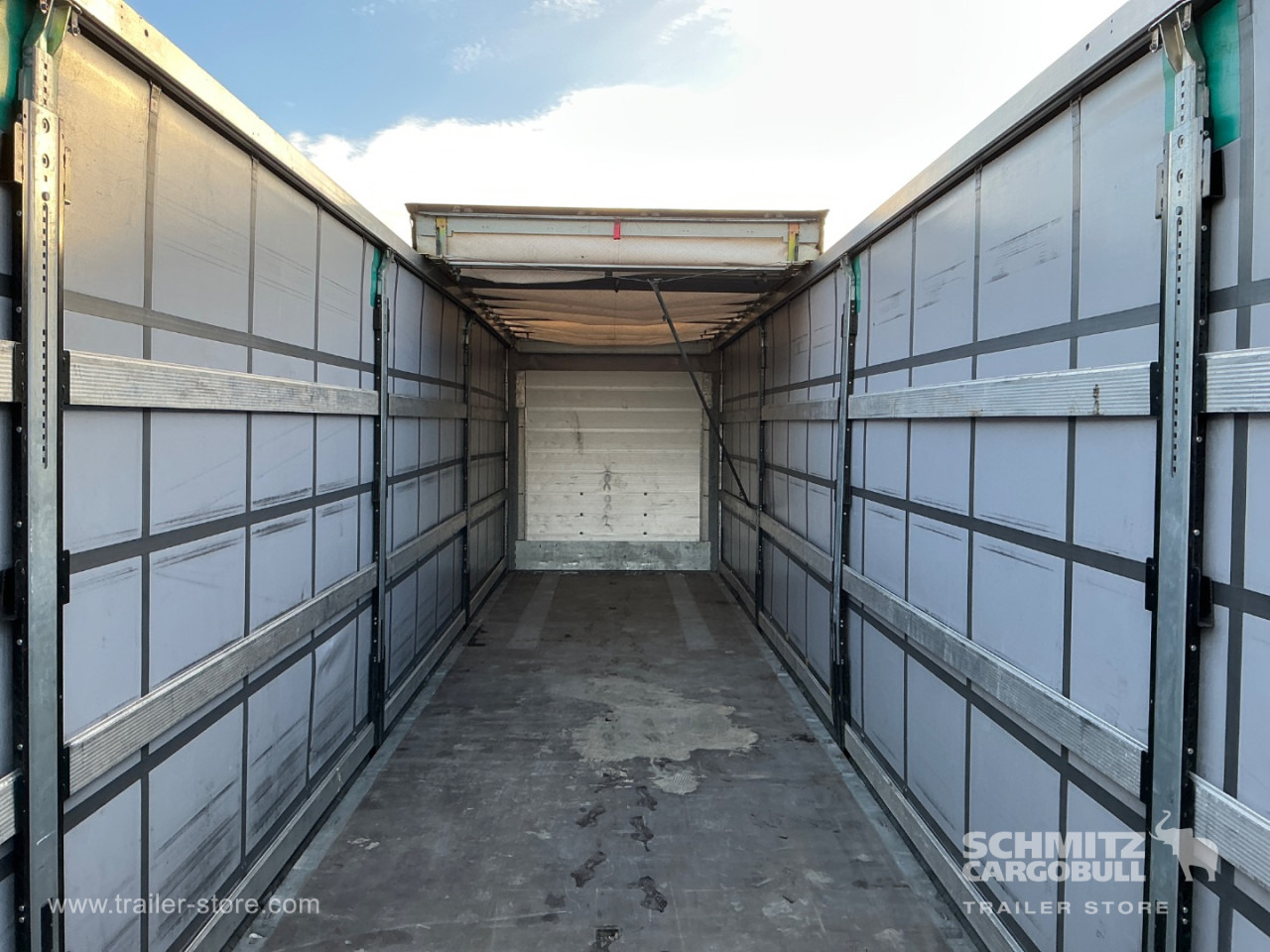 SCHMITZ Curtainsider Standard , Folding wall right - Curtainsider semi-trailer: picture 5 SCHMITZ Curtainsider Standard , Folding wall right - Curtainsider semi-trailer: picture 5