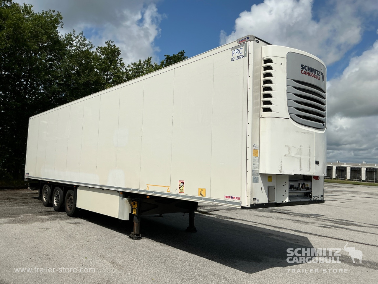 SCHMITZ Reefer Meat hanging system - Isothermal semi-trailer: picture 1 SCHMITZ Reefer Meat hanging system - Isothermal semi-trailer: picture 1