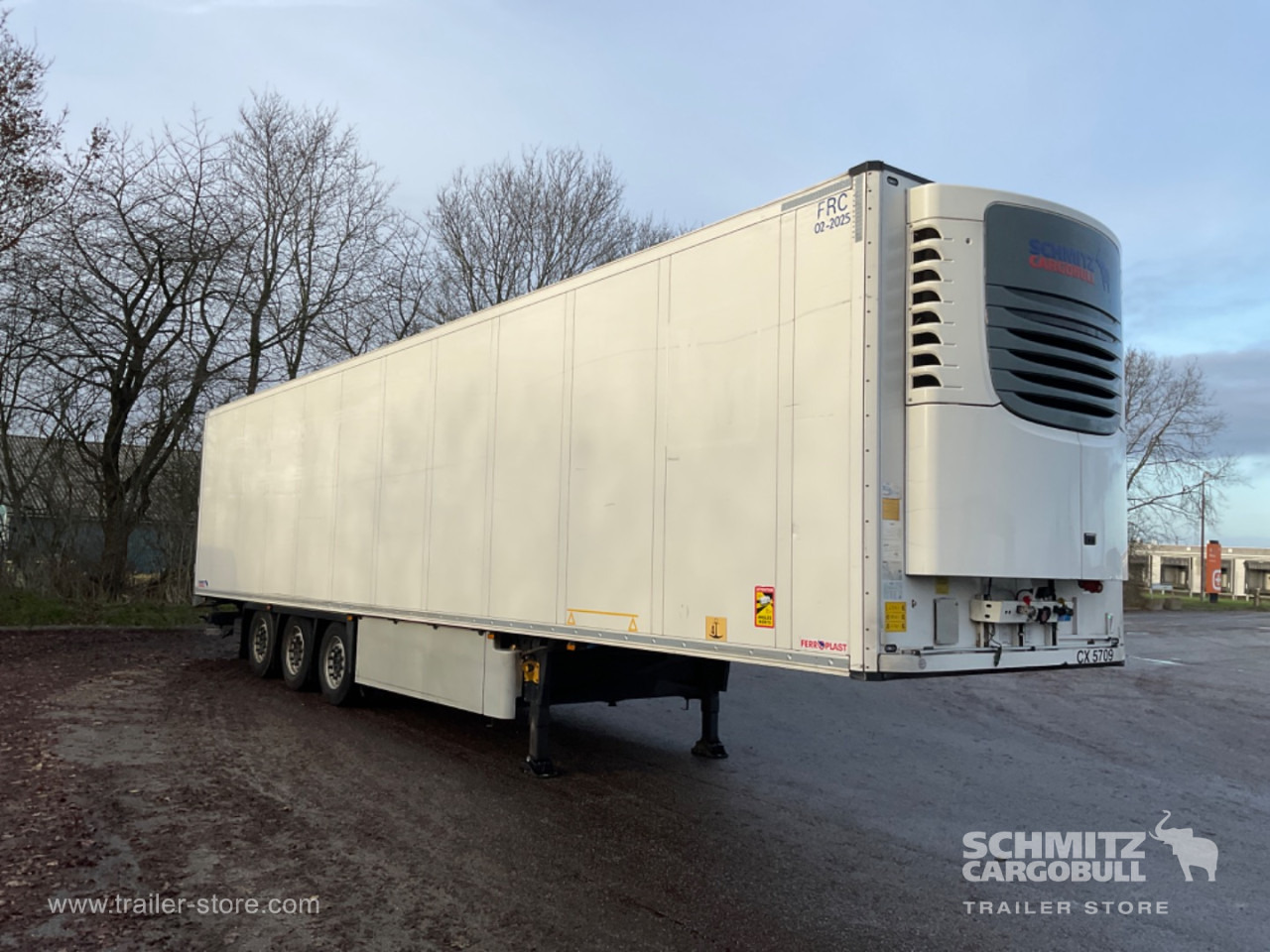 SCHMITZ Reefer Multitemp Double deck - Isothermal semi-trailer: picture 1 SCHMITZ Reefer Multitemp Double deck - Isothermal semi-trailer: picture 1