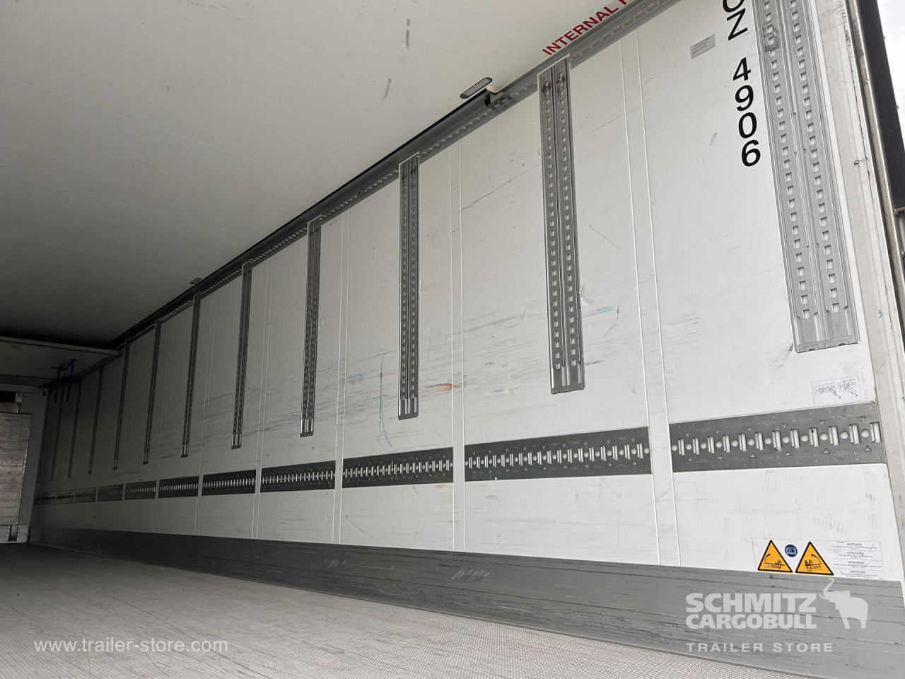 SCHMITZ Reefer Multitemp Double deck - Isothermal semi-trailer: picture 5 SCHMITZ Reefer Multitemp Double deck - Isothermal semi-trailer: picture 5