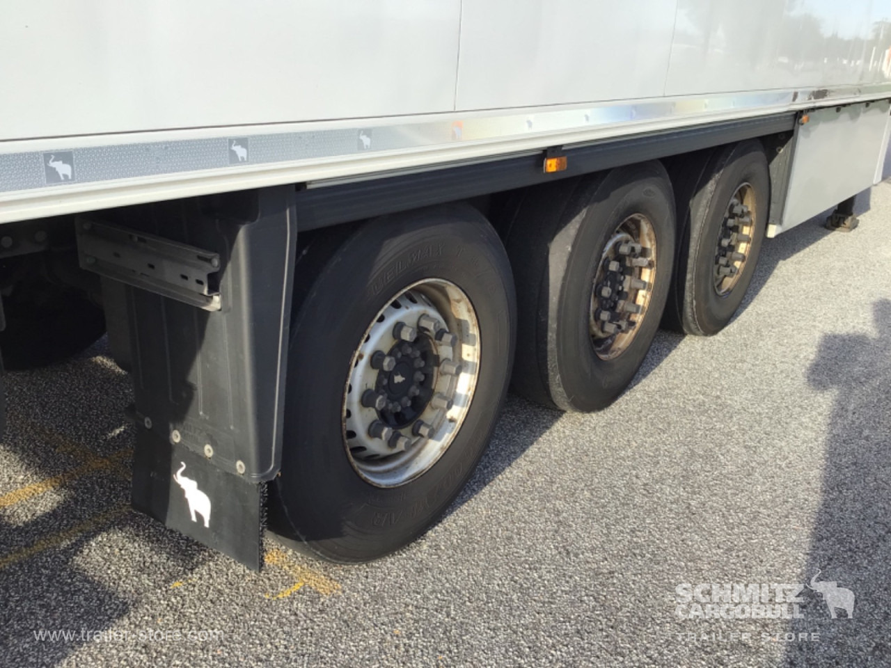 SCHMITZ Reefer Standard - Isothermal semi-trailer: picture 2 SCHMITZ Reefer Standard - Isothermal semi-trailer: picture 2