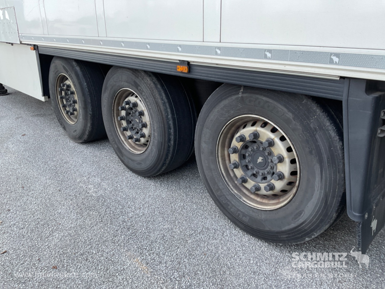 SCHMITZ Reefer Standard Double deck - Isothermal semi-trailer: picture 4 SCHMITZ Reefer Standard Double deck - Isothermal semi-trailer: picture 4