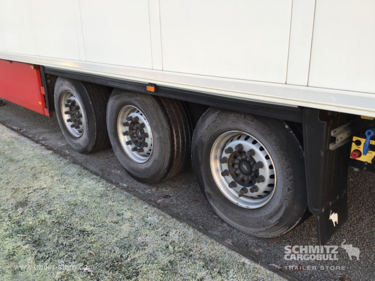 SCHMITZ Reefer Standard Double deck - Isothermal semi-trailer: picture 2 SCHMITZ Reefer Standard Double deck - Isothermal semi-trailer: picture 2