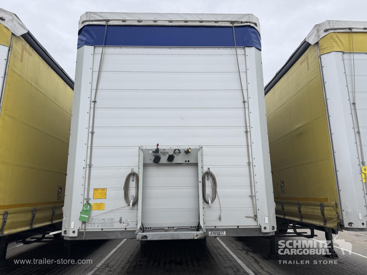 SCHMITZ Curtainsider Standard - Curtainsider semi-trailer: picture 4 SCHMITZ Curtainsider Standard - Curtainsider semi-trailer: picture 4