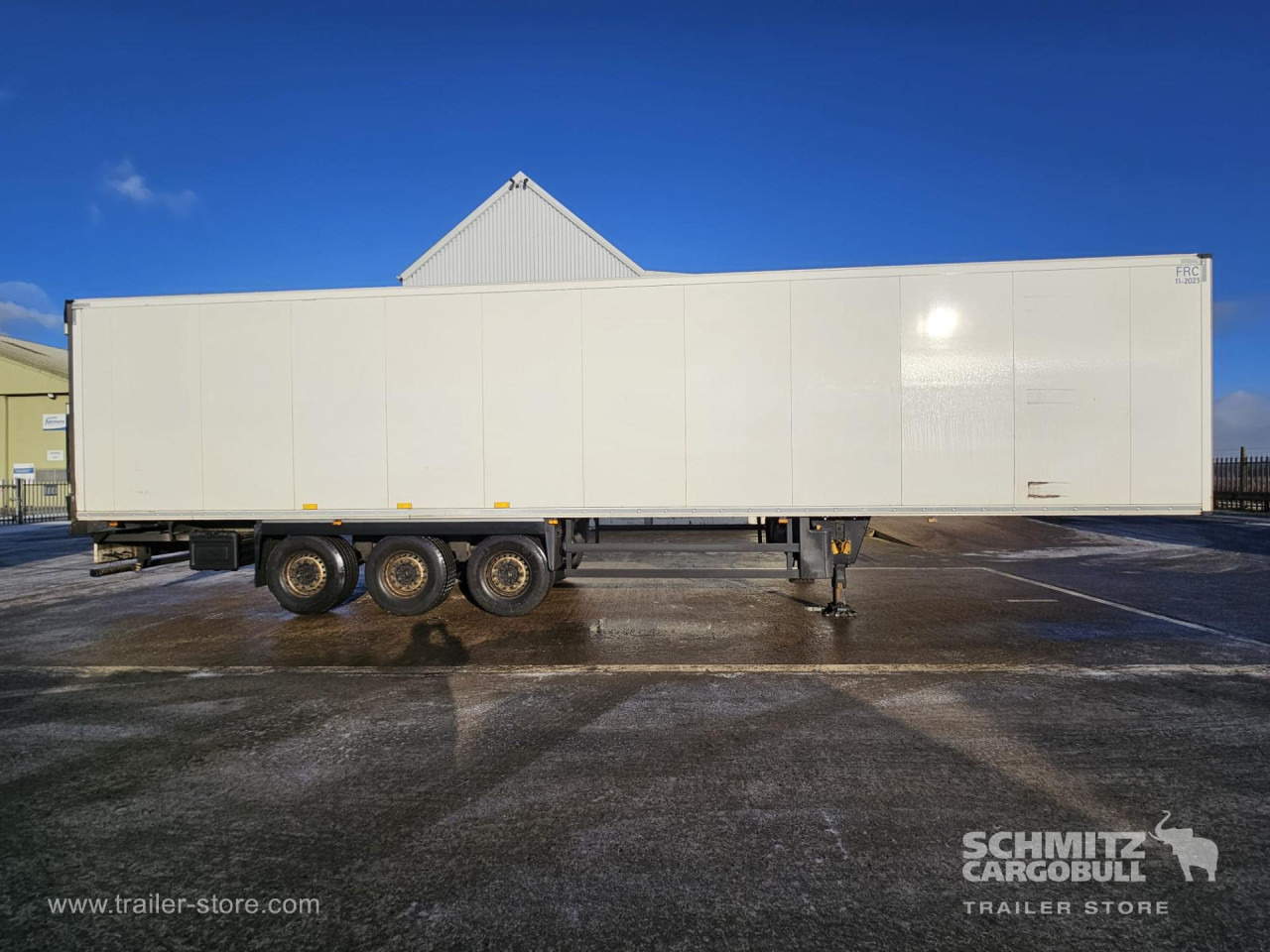 SCHMITZ Reefer Multitemp - Isothermal semi-trailer: picture 4 SCHMITZ Reefer Multitemp - Isothermal semi-trailer: picture 4