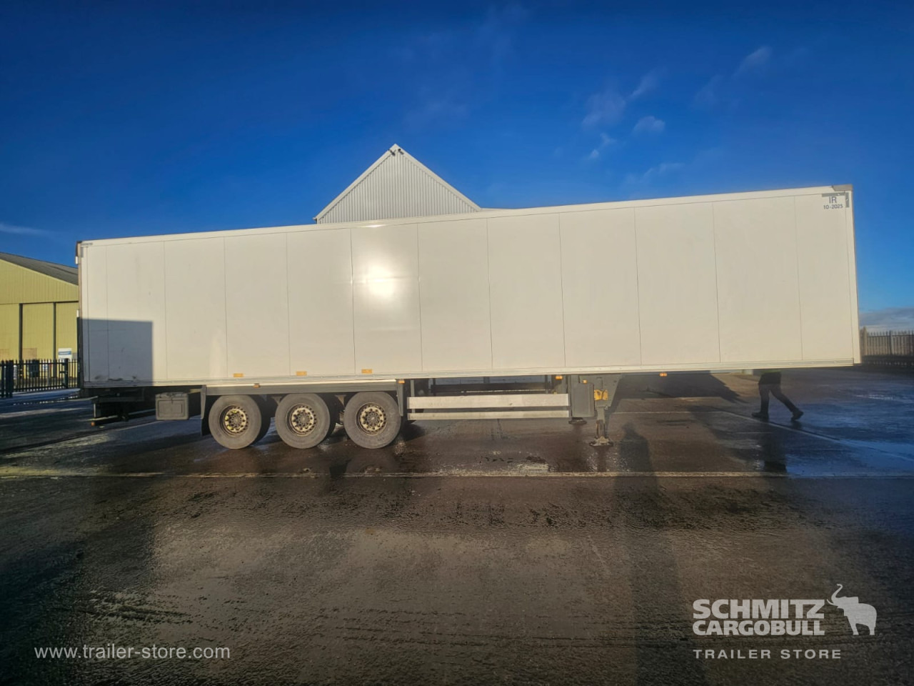 SCHMITZ Reefer Multitemp - Isothermal semi-trailer: picture 2 SCHMITZ Reefer Multitemp - Isothermal semi-trailer: picture 2