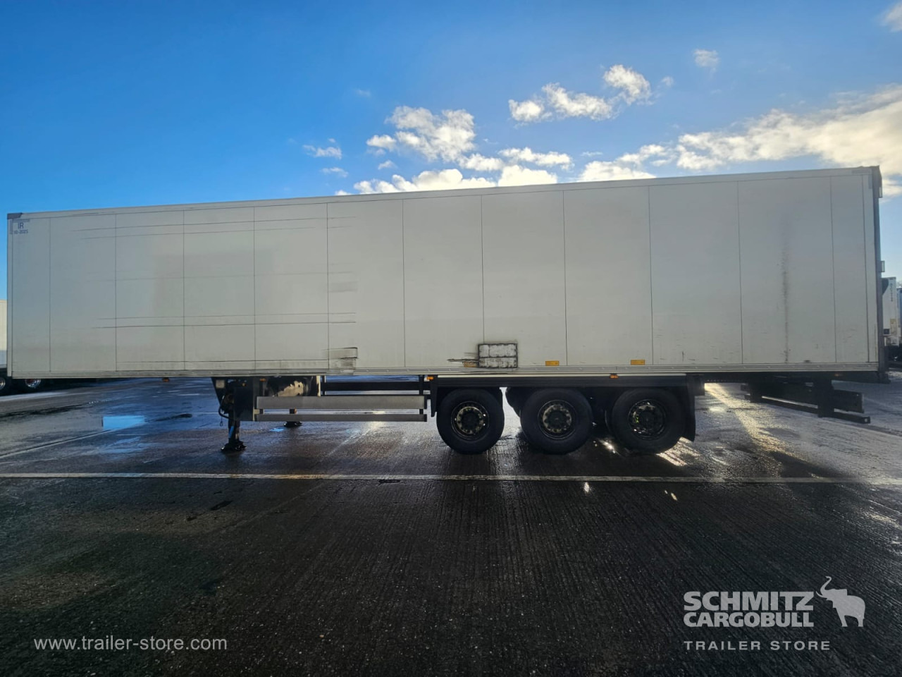 SCHMITZ Reefer Multitemp - Isothermal semi-trailer: picture 3 SCHMITZ Reefer Multitemp - Isothermal semi-trailer: picture 3