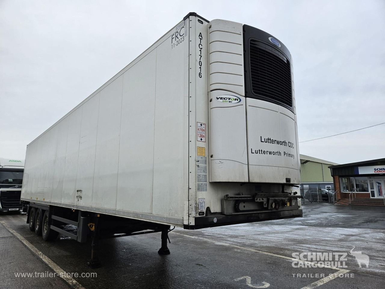Isothermal semi-trailer SCHMITZ Reefer Multitemp: picture 1