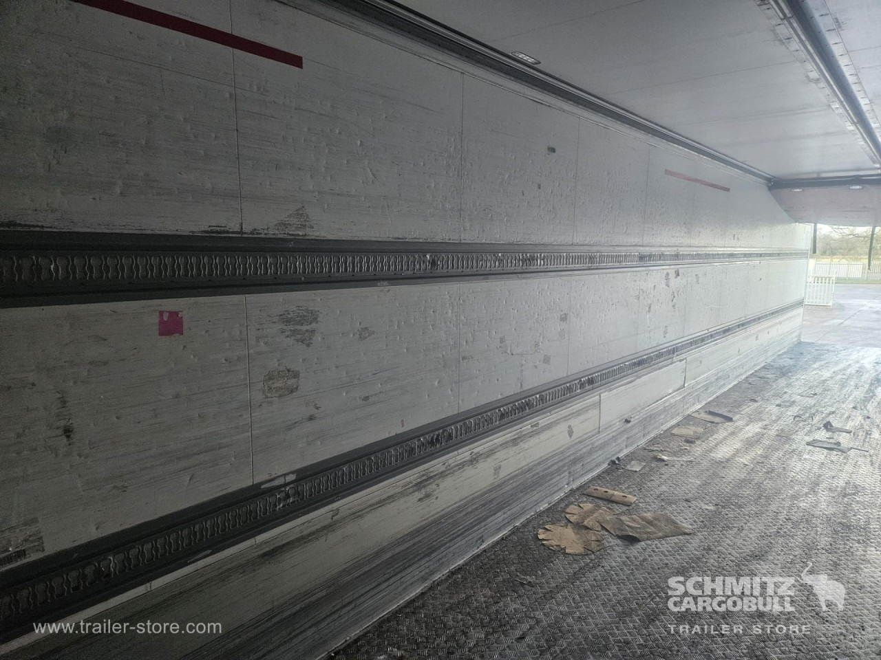 SCHMITZ Reefer Multitemp - Isothermal semi-trailer: picture 5 SCHMITZ Reefer Multitemp - Isothermal semi-trailer: picture 5