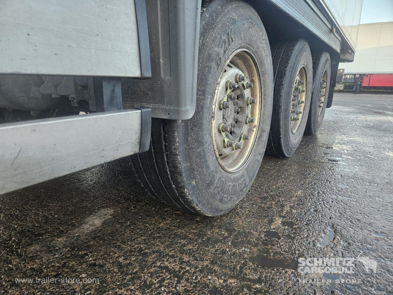 SCHMITZ Reefer Multitemp - Isothermal semi-trailer: picture 4 SCHMITZ Reefer Multitemp - Isothermal semi-trailer: picture 4