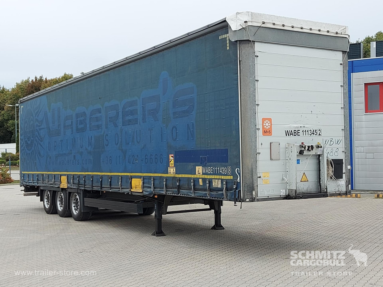 SCHMITZ Curtainsider Mega - Curtainsider semi-trailer: picture 4 SCHMITZ Curtainsider Mega - Curtainsider semi-trailer: picture 4