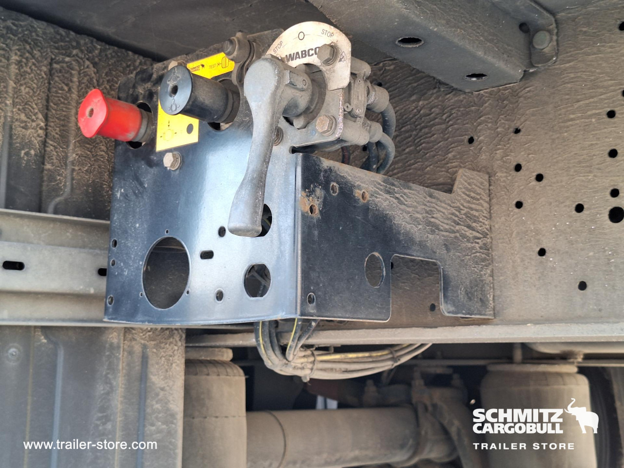 SCHMITZ Curtainsider Mega - Curtainsider semi-trailer: picture 2 SCHMITZ Curtainsider Mega - Curtainsider semi-trailer: picture 2