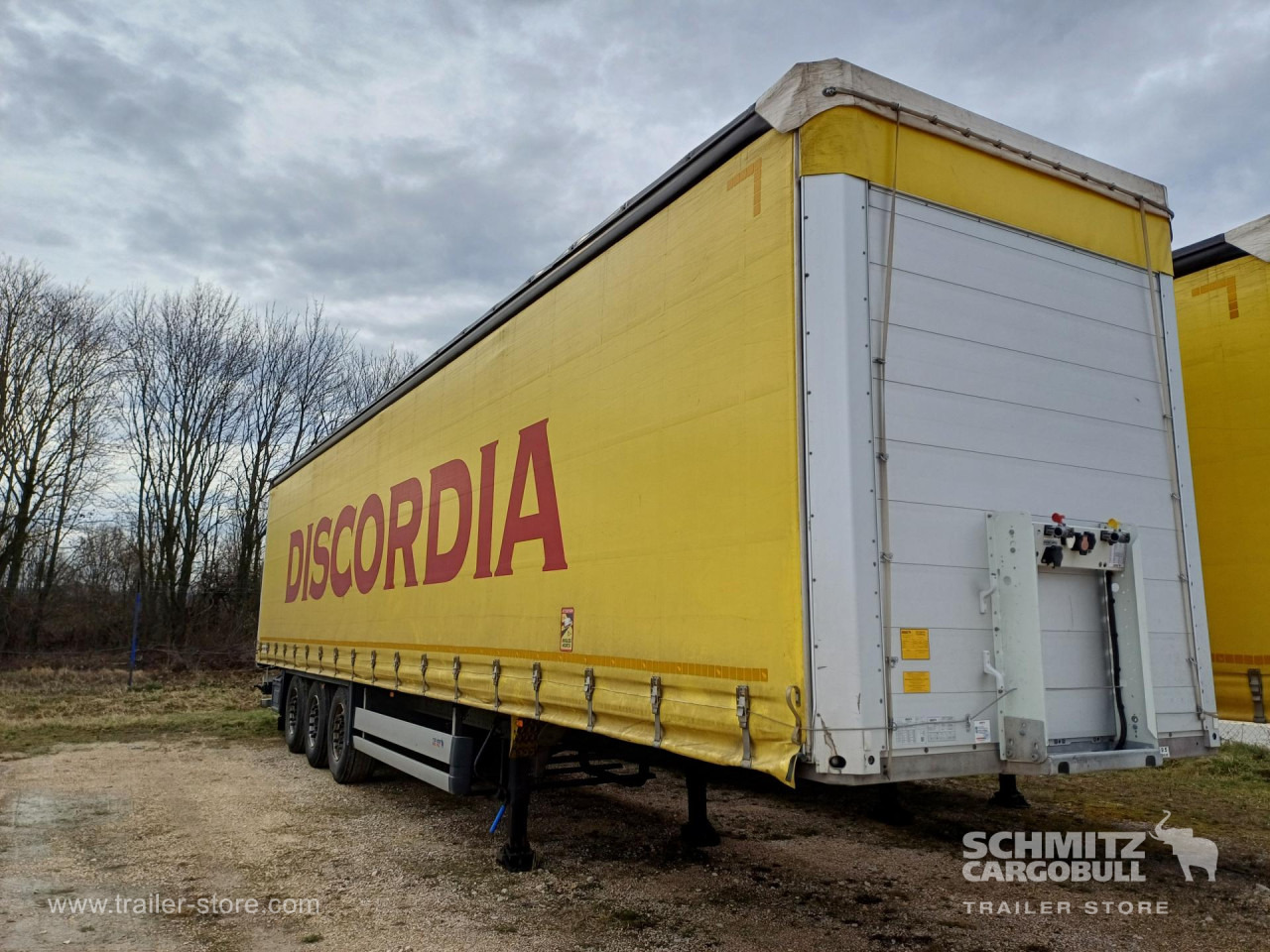 SCHMITZ Curtainsider Standard - Curtainsider semi-trailer: picture 1 SCHMITZ Curtainsider Standard - Curtainsider semi-trailer: picture 1
