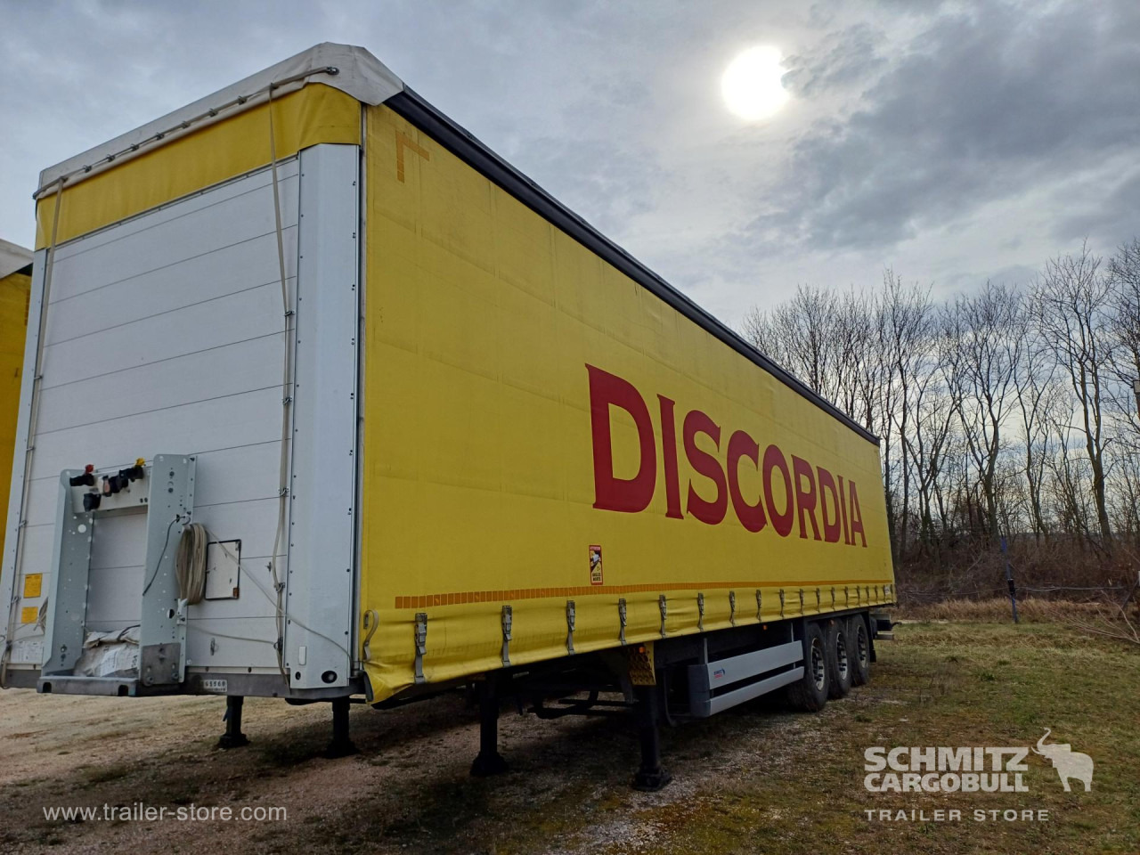 SCHMITZ Curtainsider Standard - Curtainsider semi-trailer: picture 1 SCHMITZ Curtainsider Standard - Curtainsider semi-trailer: picture 1