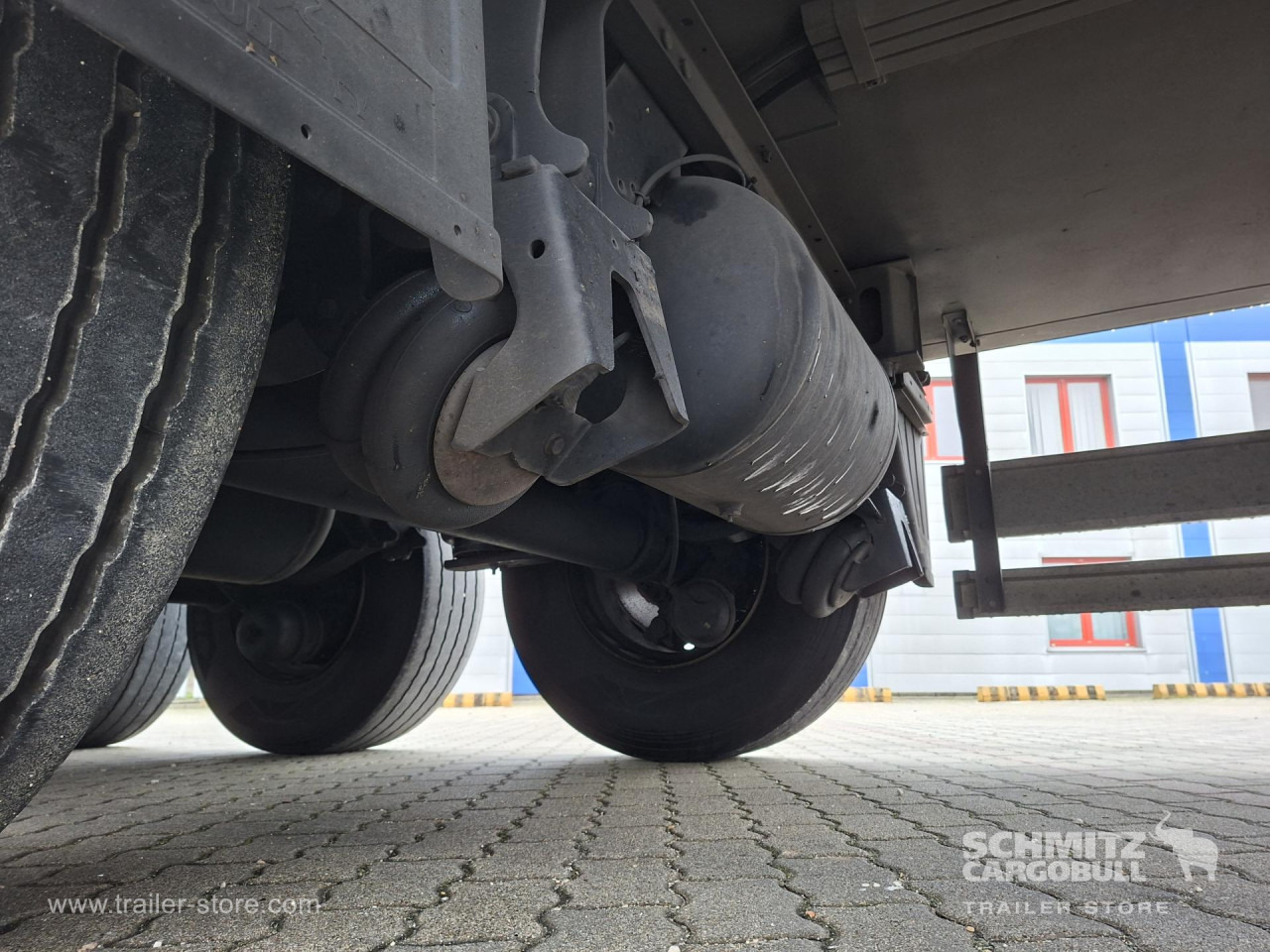 SCHMITZ Reefer Multitemp - Isothermal semi-trailer: picture 5 SCHMITZ Reefer Multitemp - Isothermal semi-trailer: picture 5