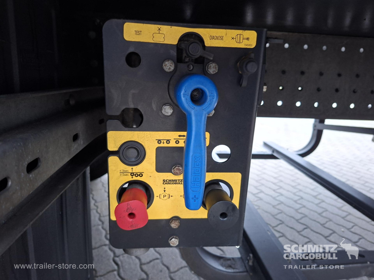 SCHMITZ Reefer Standard Double deck - Isothermal semi-trailer: picture 4 SCHMITZ Reefer Standard Double deck - Isothermal semi-trailer: picture 4